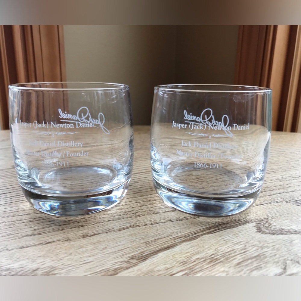 Jack Daniels Glasses - Picture 2 of 7